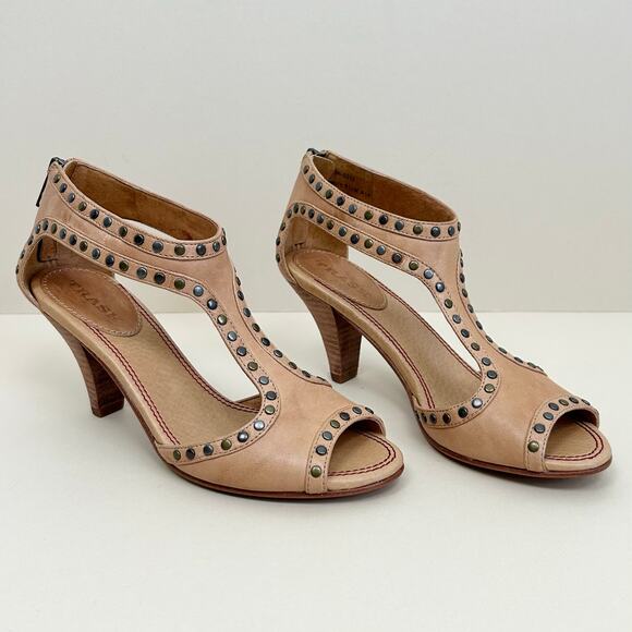 Trask Light Brown Leather Brass Stud Zip Closure T-Strap Heels Sz 6.5 - Picture 1 of 9